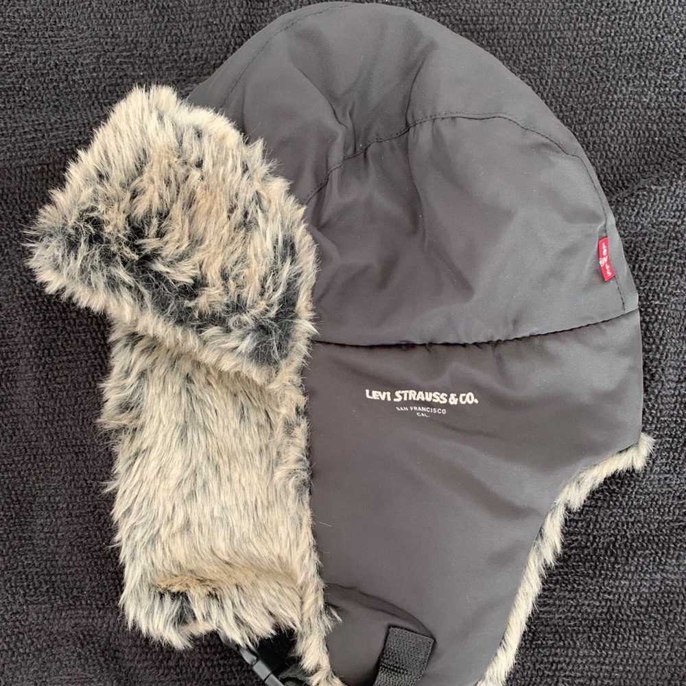 Levi’s winter hat